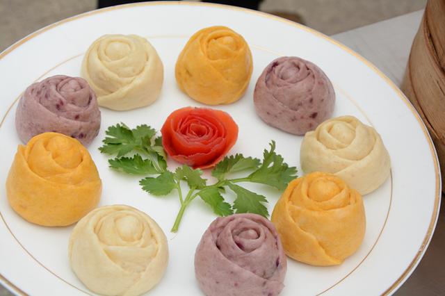 beat365举办高校美食联展 百道美味等你来品